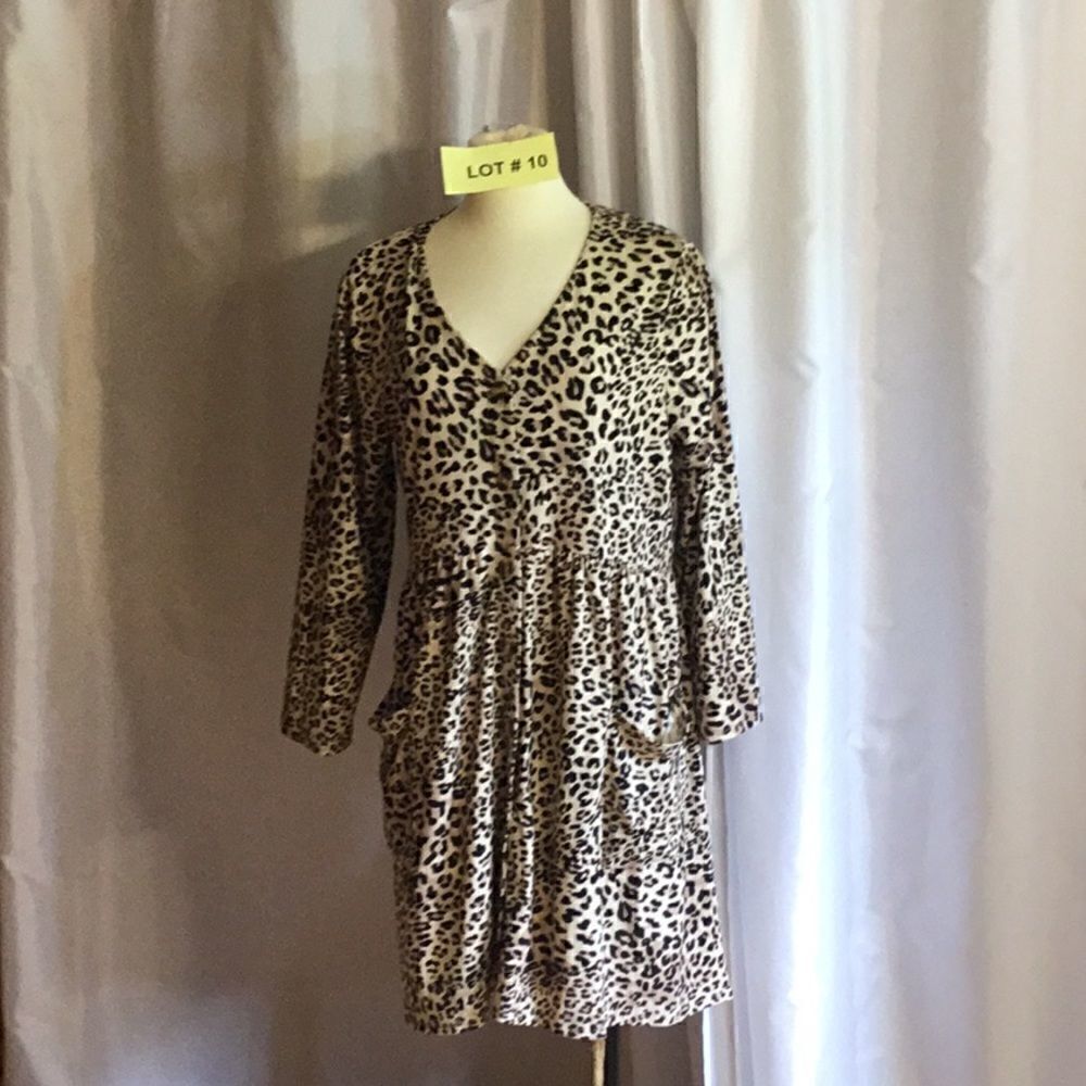 Wildlife printed long sleeved dress in large